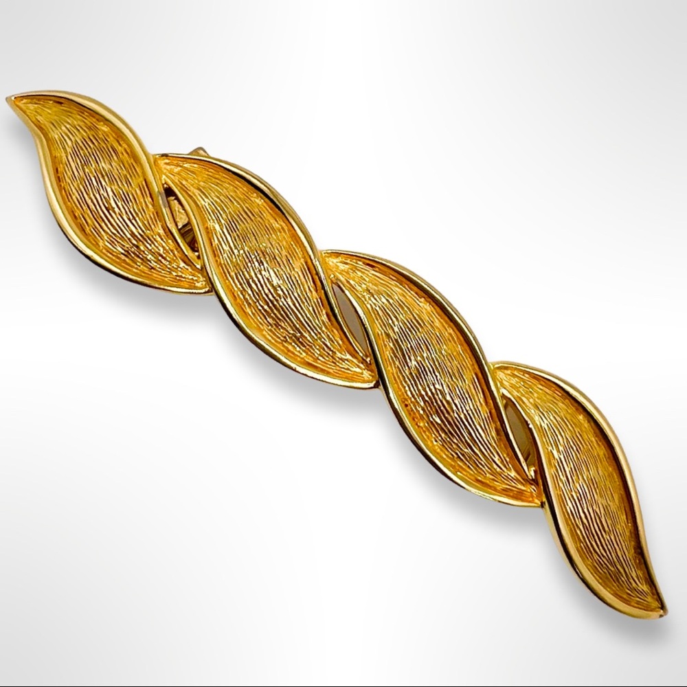 Vintage Mimi D N signed 1982 6” Gold Belt Buckle